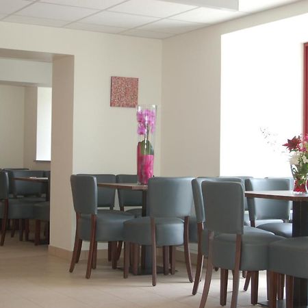 Gite Du Haut Cantal - Appartements Meubles Avec Kitchenette Et Chambres Sans Kitchenette Condat  Exteriér fotografie